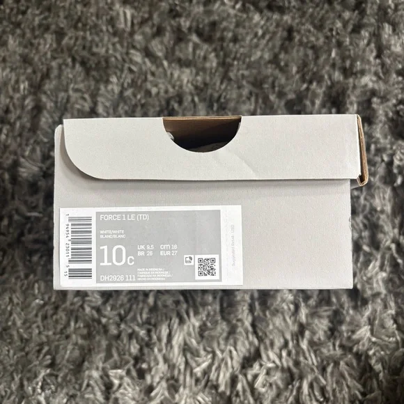 Nike Kids Green and White Air Force 1 AF1